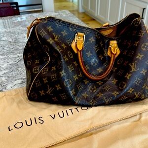 Louis Vuitton Speedy 30